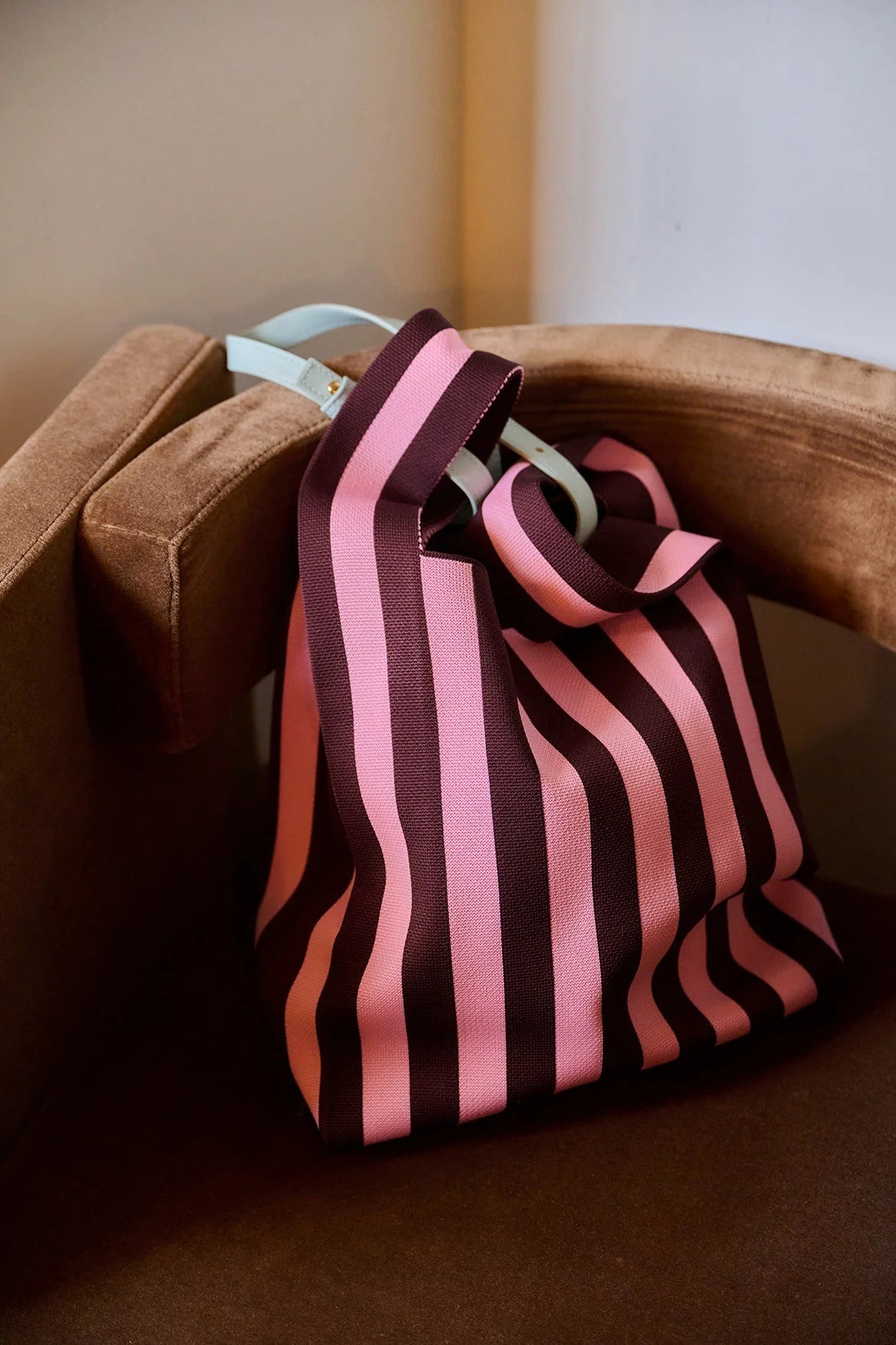 Bolsa de mercado Sticky Lemon• de punto • chocolate + bubblegum •