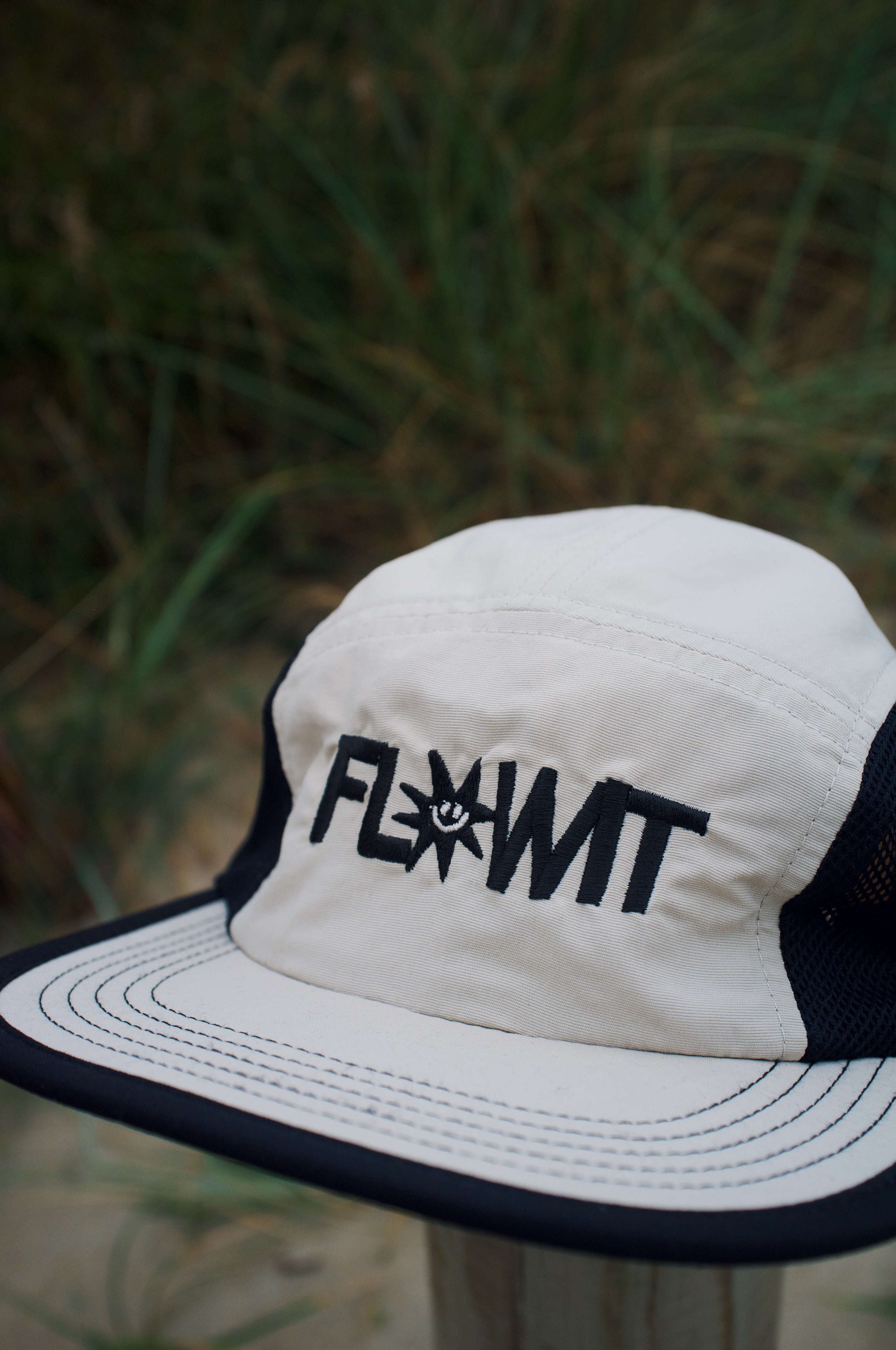 Gorra Flowit Star Beige