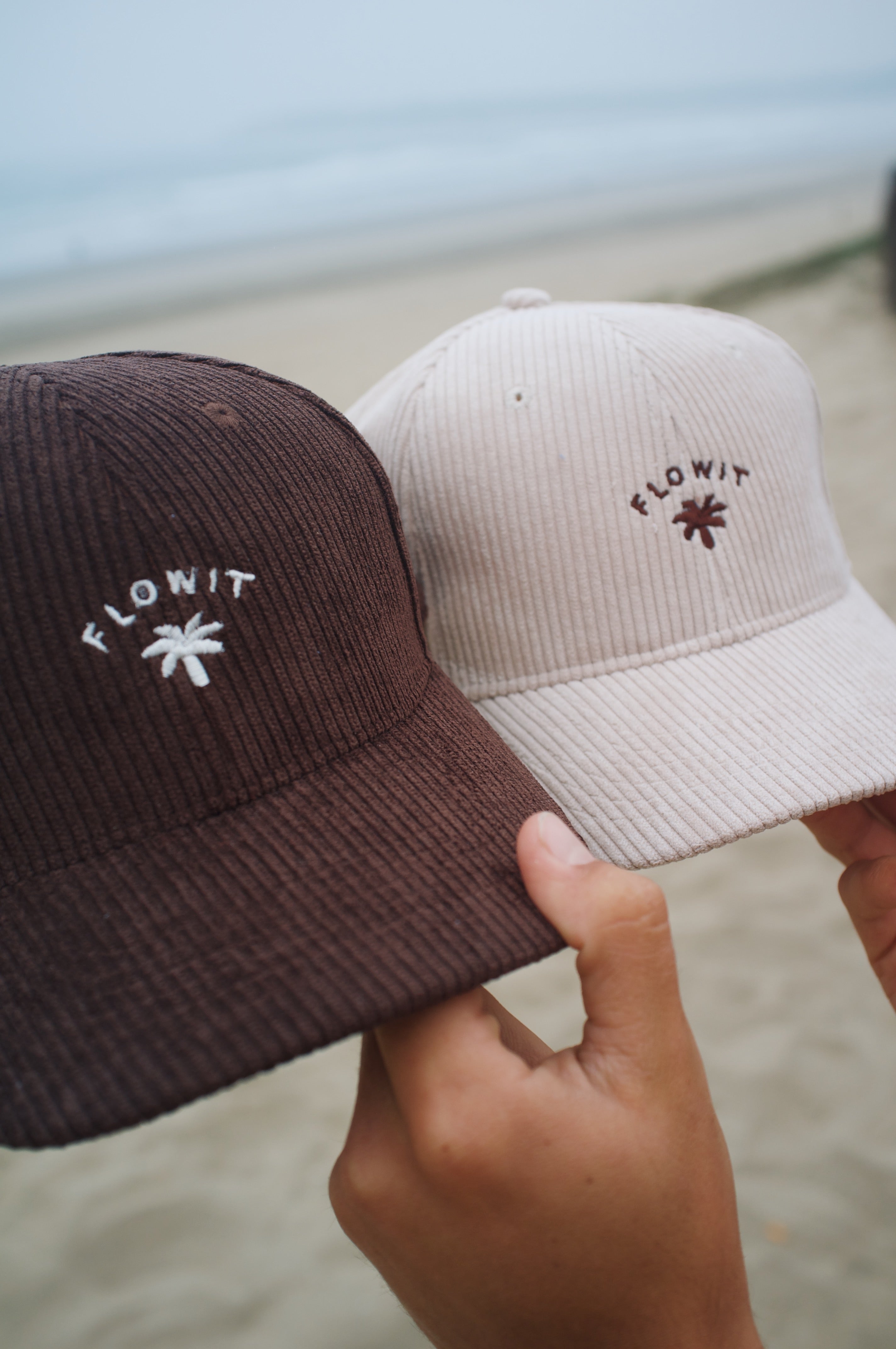 Gorra Flowit Palmera Marrón Pana