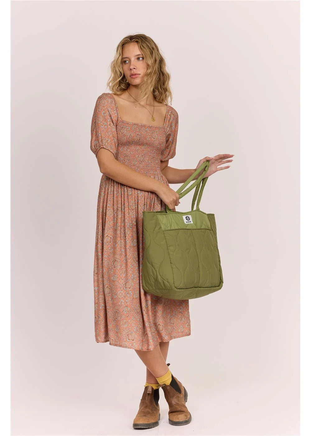 Bolso Tote Sisstrevolution Roam Free Acolchado