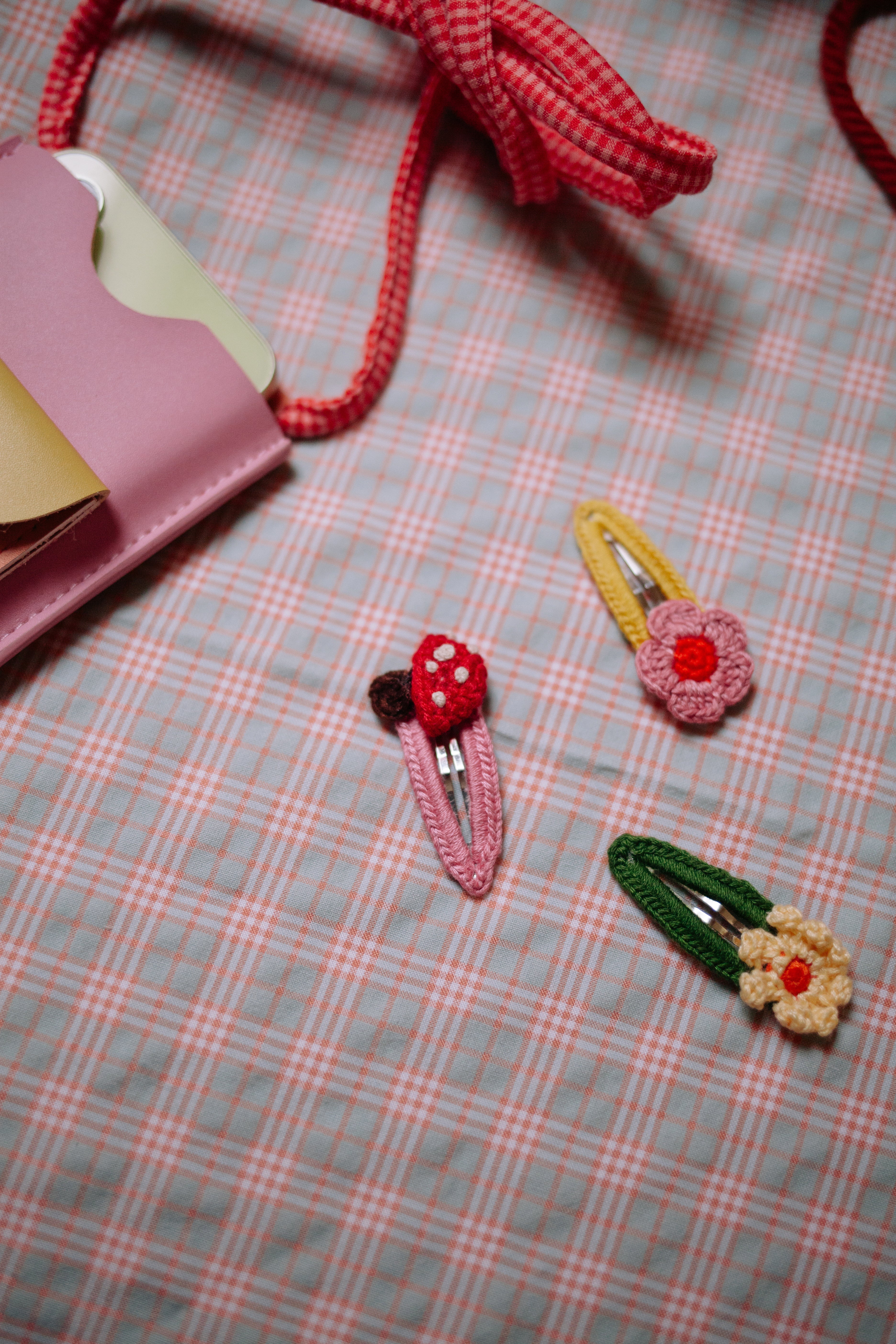 Horquillas para el cabello con forma de margaritas •Rosa Amarillo •