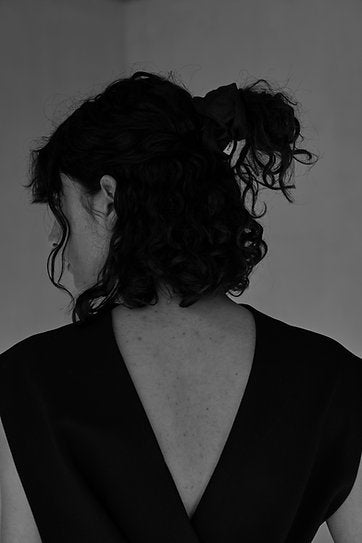 Coletero Monk & Anna Scrunchie | Black