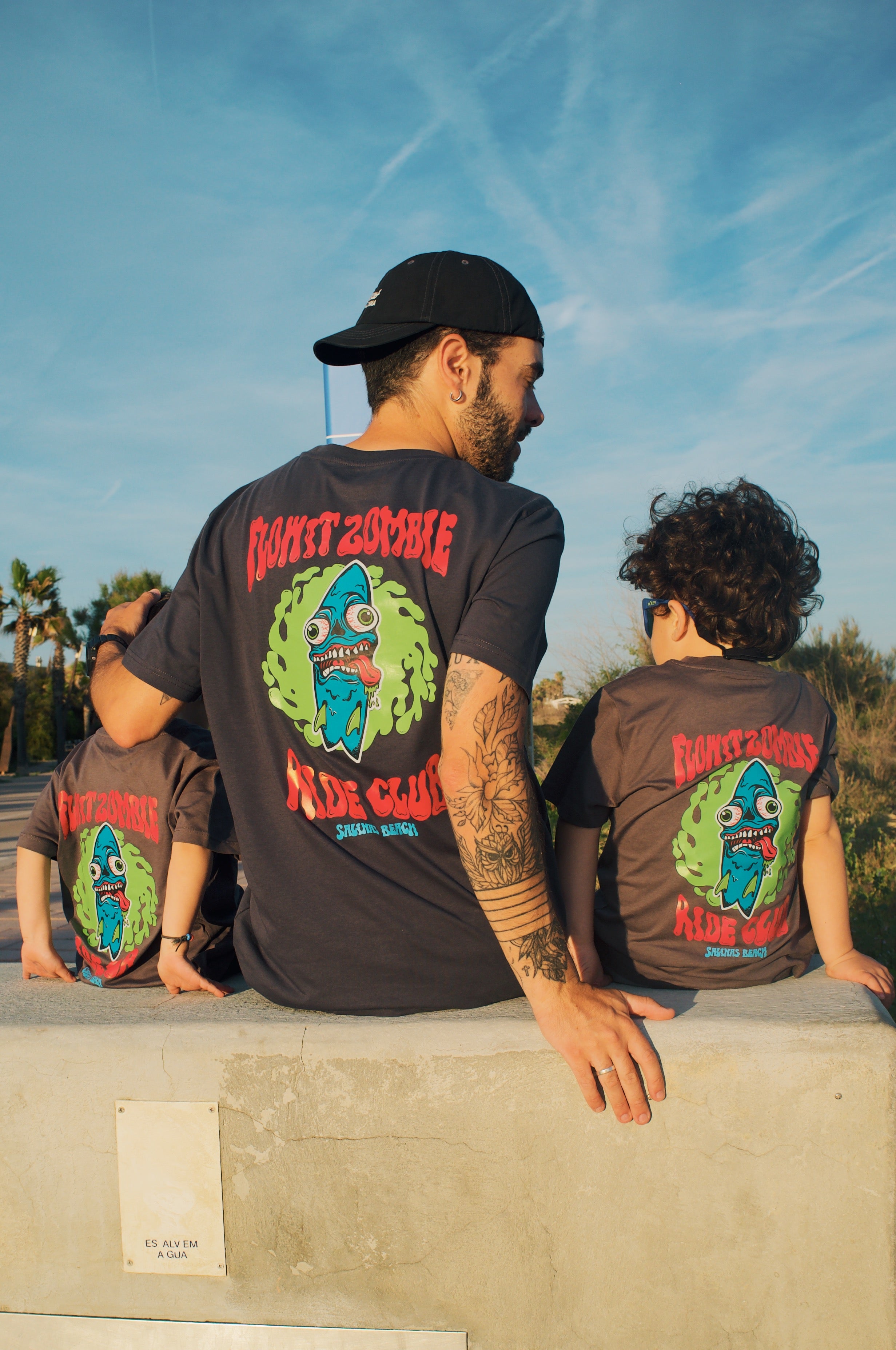 Camiseta Flowit Zombie Surf Infantil 3-13 años