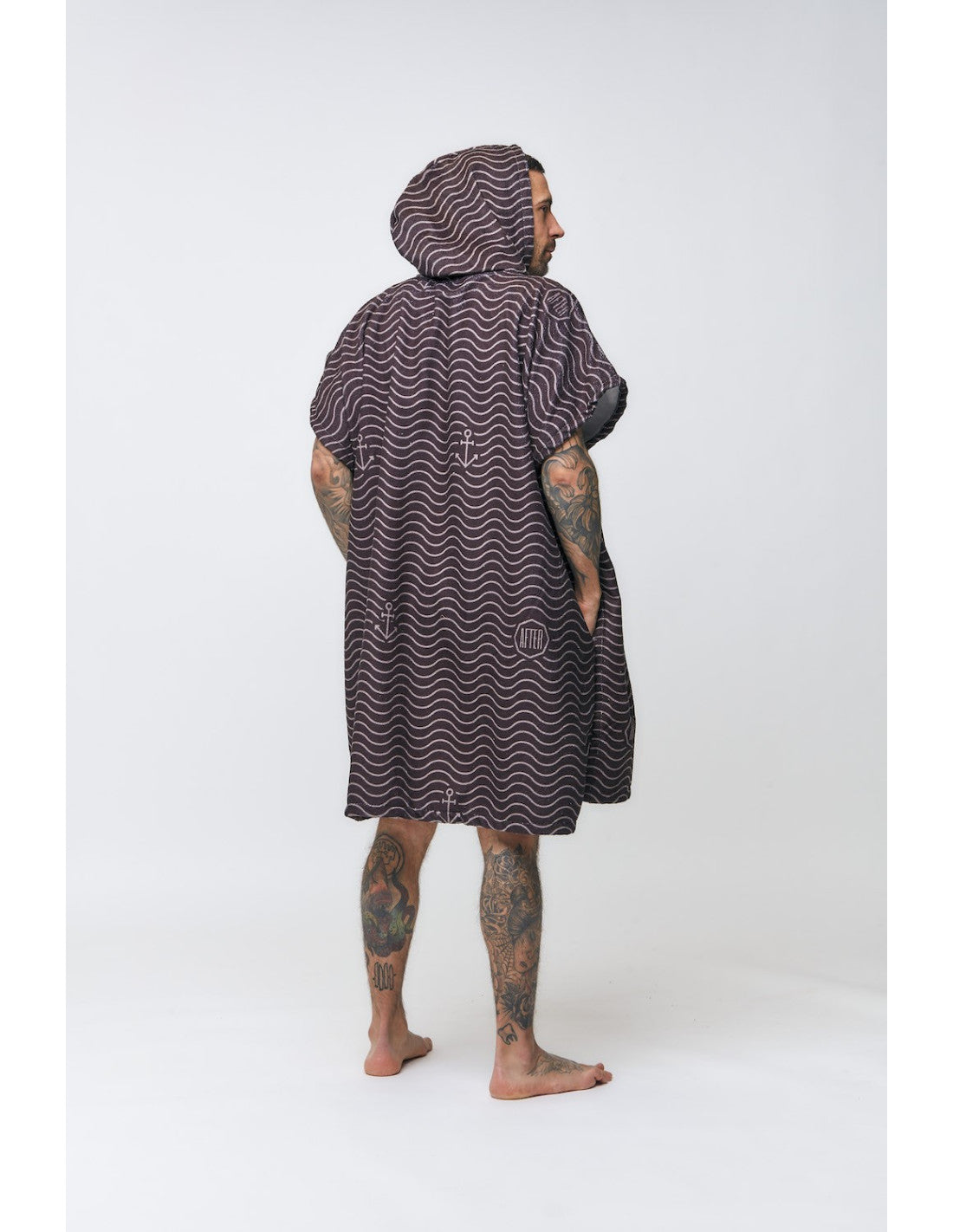 Poncho After Essential Waves Black